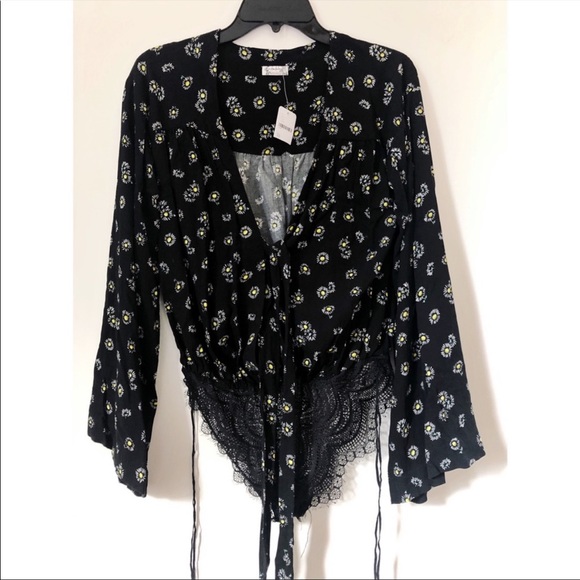 Free People Forties Feel Flower Bodysuit - NWT! - Picture 2 of 8